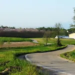 L'Isolo B&B E Case Vacanza Bed & Breakfast 4*