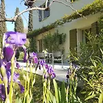Bed & Breakfast L'Isolo B&B E Case Vacanza 4*