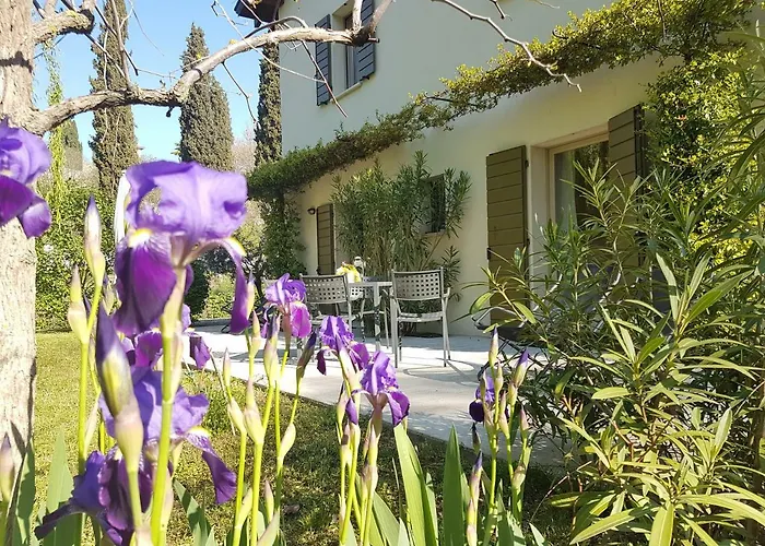 Bed & Breakfast L'isolo E 4*