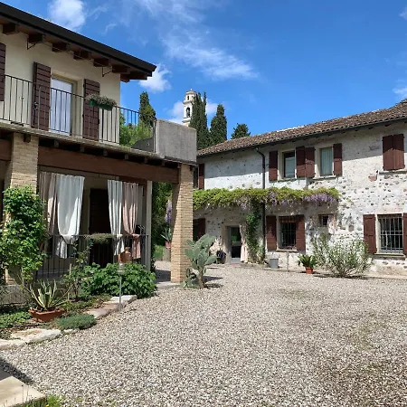 L'Isolo B&B E Case Vacanza 4* Monzambano