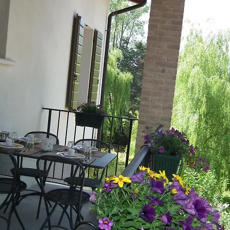 L'Isolo B&B E Case Vacanza 4* Monzambano