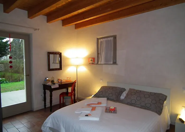 L'Isolo B&B E Case Vacanza Frühstückspension 4*