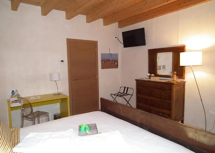 L'Isolo B&B E Case Vacanza Frühstückspension